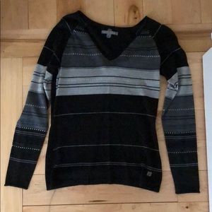 Grey, black & white smartwool sweater